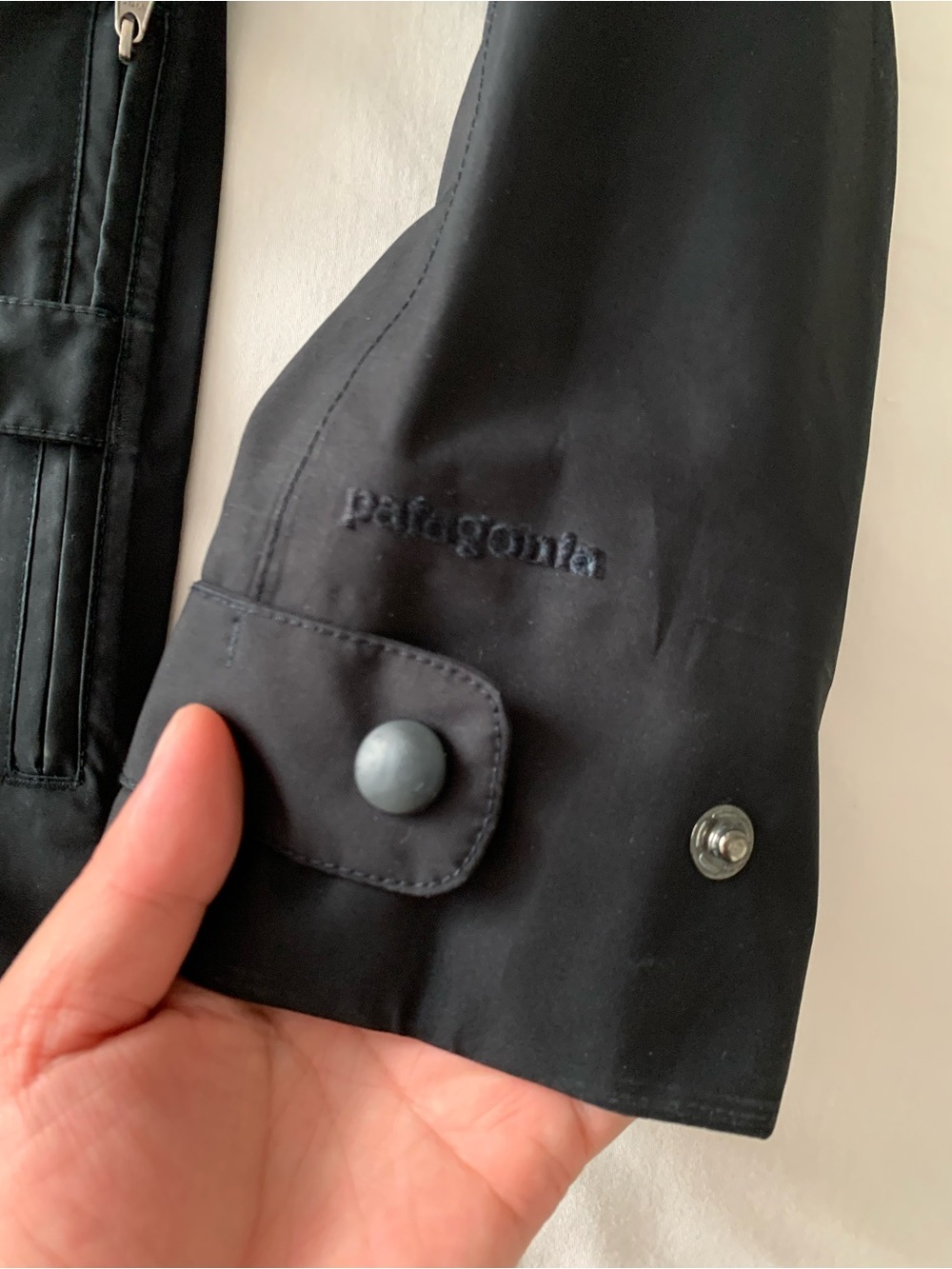 Patagonia Black Hooded Trench Coat - Picture 15 of 16